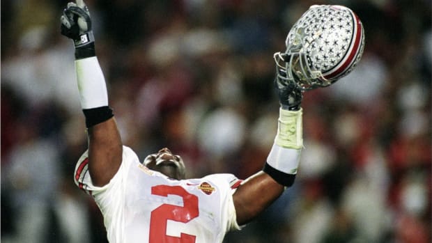 Mike-Doss-OSU-Miami-2002